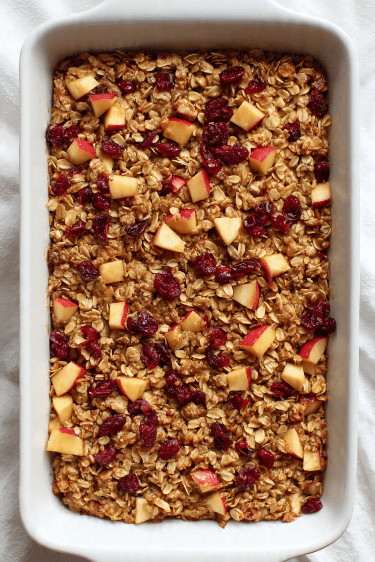 Apple Cinnamon Oat Bake